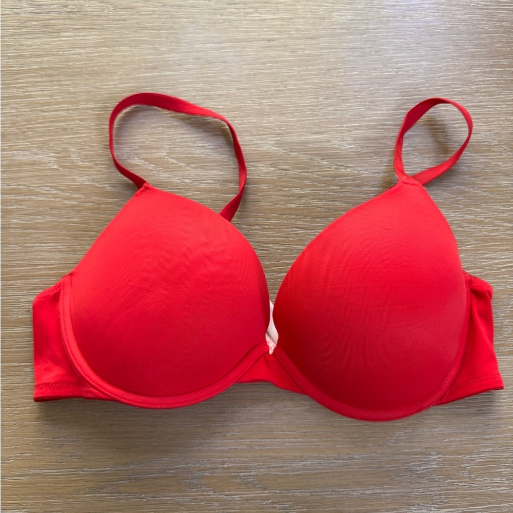 Victoria's Secret women’s PINK Wear Everywhere Push-Up Bra red pepper size 36C